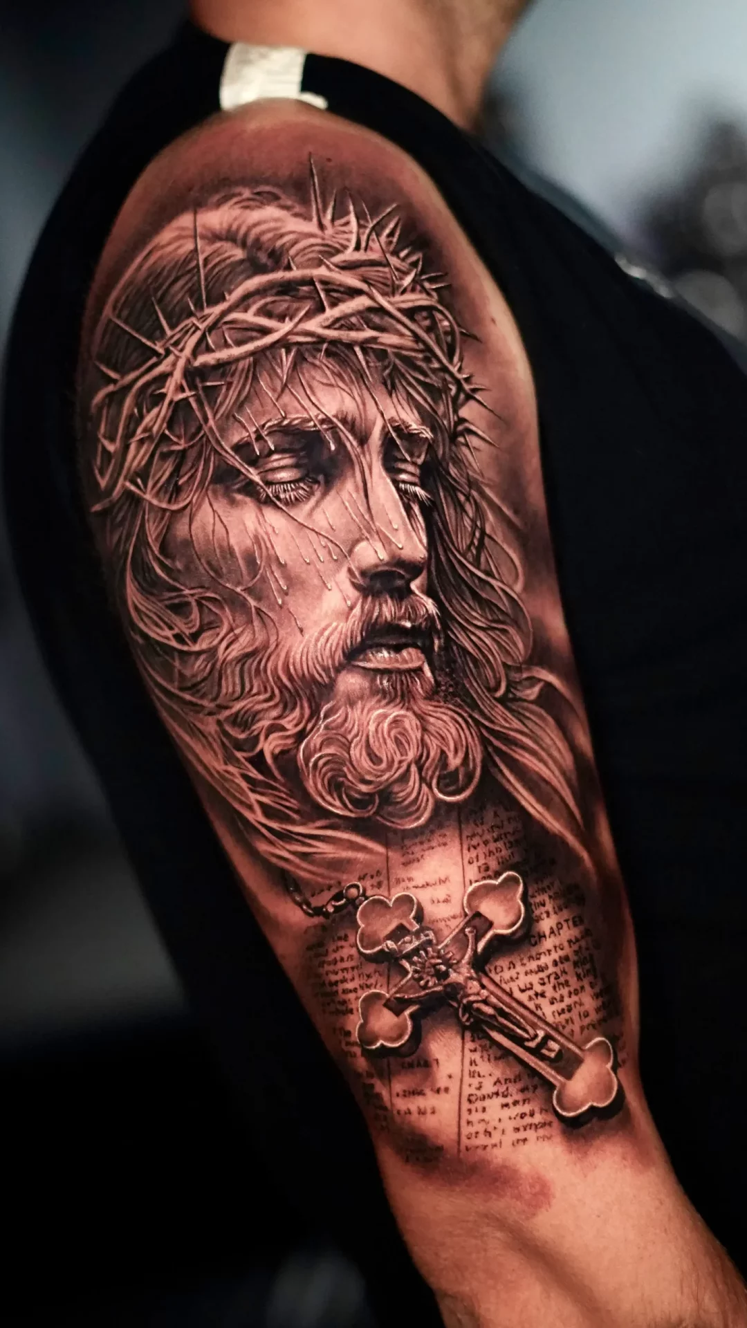 Tätowierung, die Jesus Christus darstellt